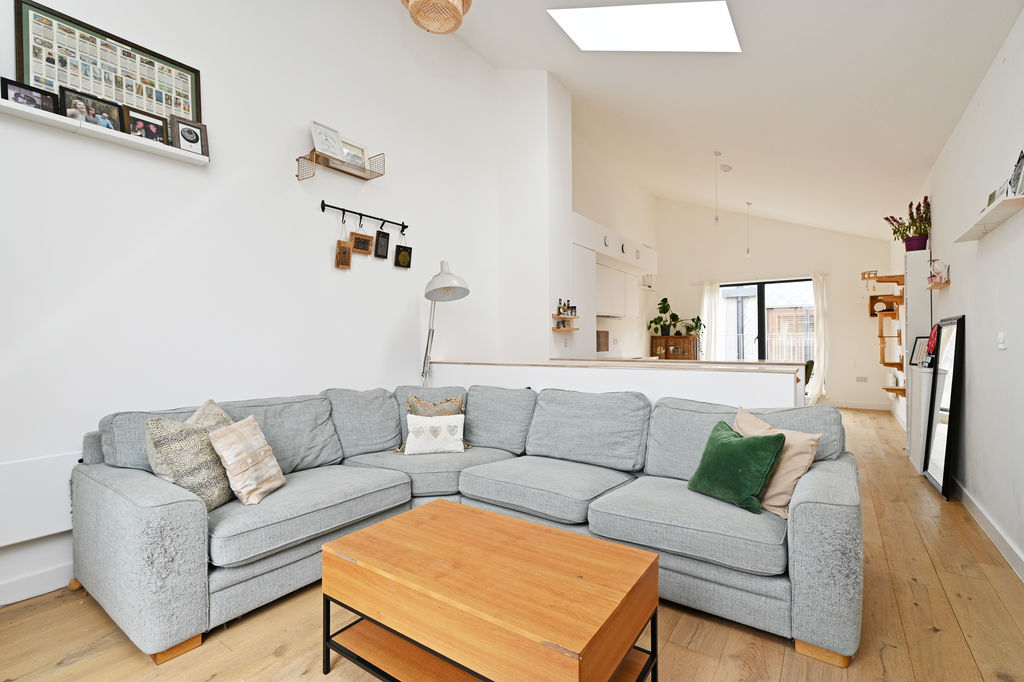 Casters Mews Kelham